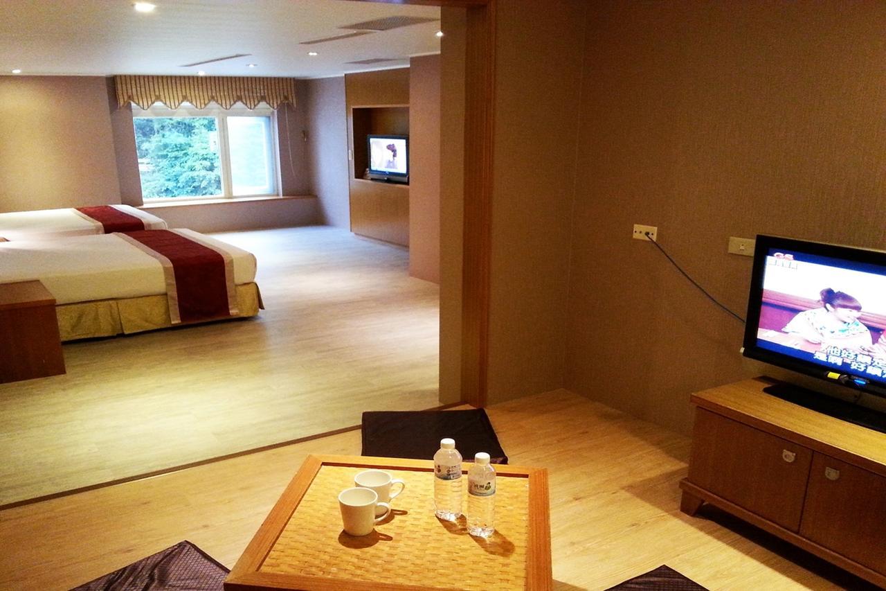 Yufuin Hot Spring Apartment Wulai Ngoại thất bức ảnh